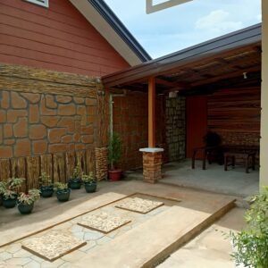 Parking area and lanai