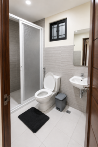 Bedroom 2 toilet